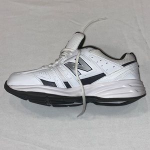 NWT New Balance 409 white color size 10 Wide